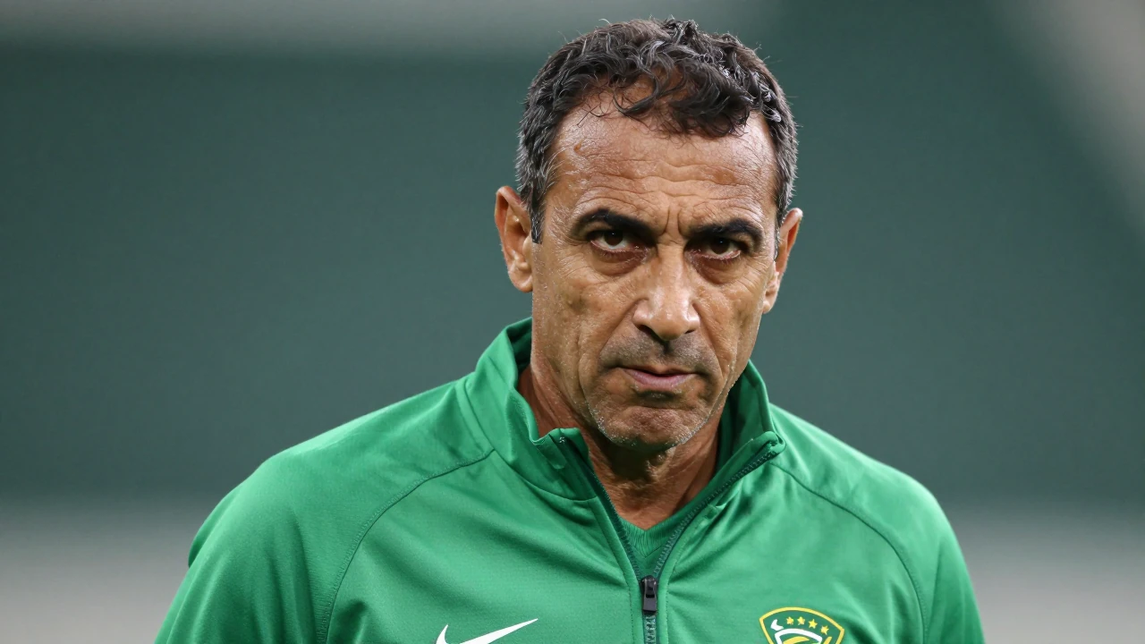 عينت الجامعة الجزائرية لكرة القدم براهيم همداني مدرباً جديداً للمنتخب الأول خلفاً لفالاديمير بيتكوفيتش، وذلك قبل أسابيع...