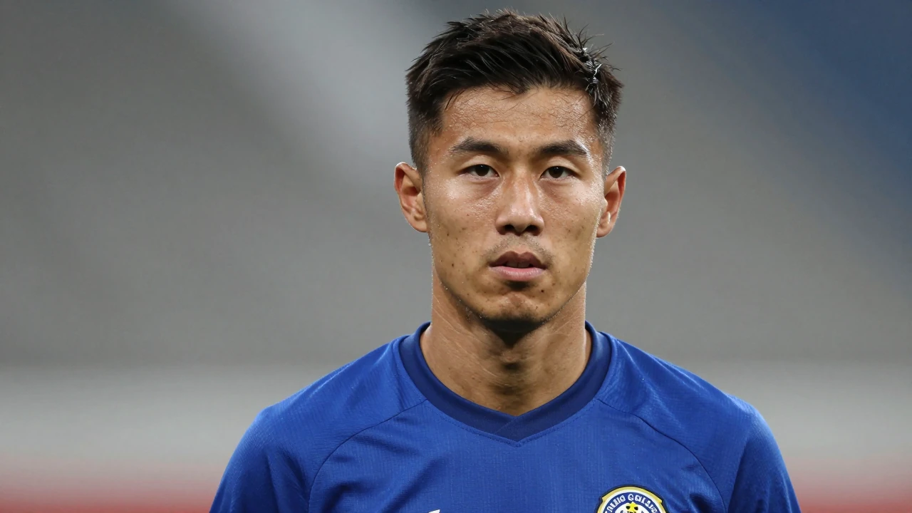 Japanese midfielder Ryotaro Ito, a key player for STVV last season, has signed a free transfer for Blackburn Rovers...