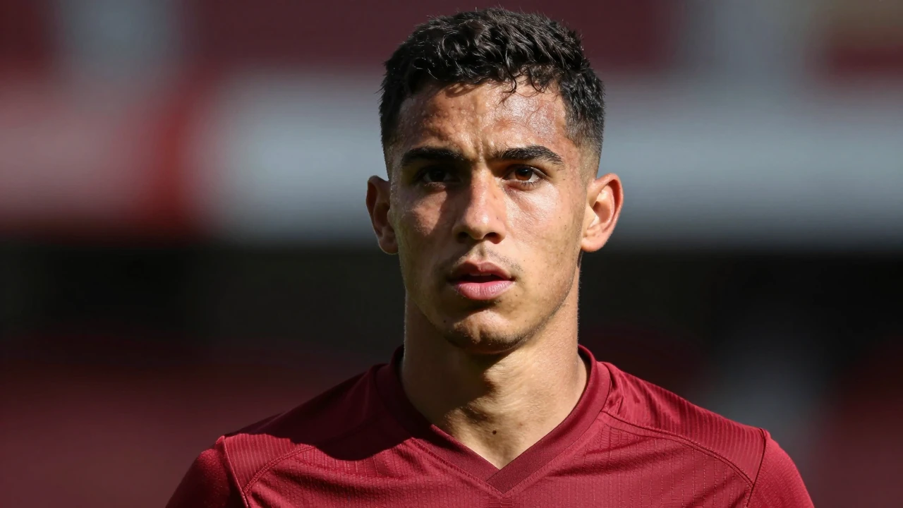 La Roma ha visto rifiutata la prima offerta per Leweling dello Stoccarda e valuta un prestito per Gittens del Chelsea a...