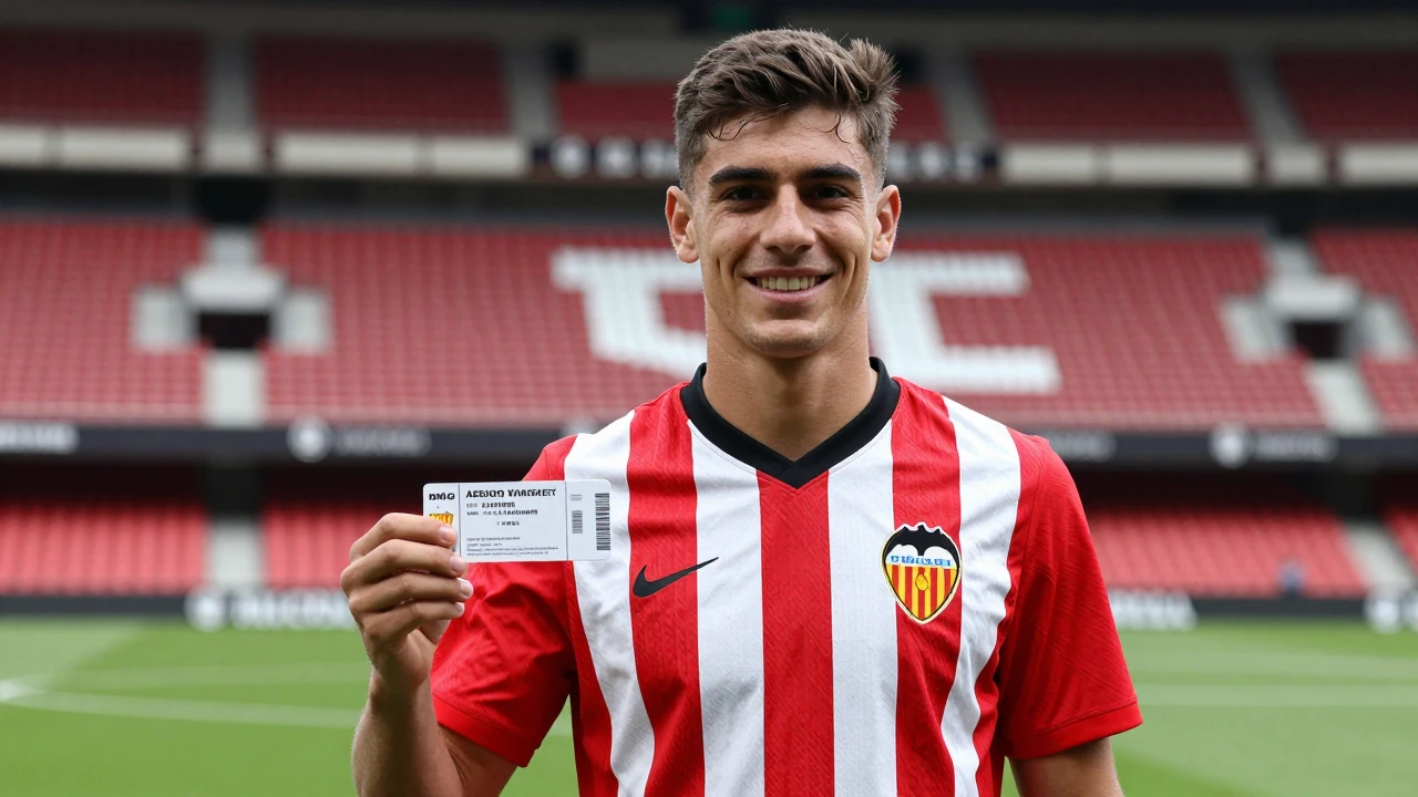 Valencia Club de Fútbol envía a sus socios un abono conmemorativo para la última temporada en Mestalla, con diseño...
