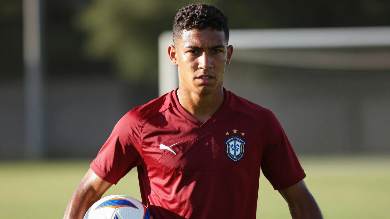 Le club de Ligue 1 a officialisé le prêt du Brésilien de 20 ans, João Almeida, en provenance de Coritiba FC pour la...