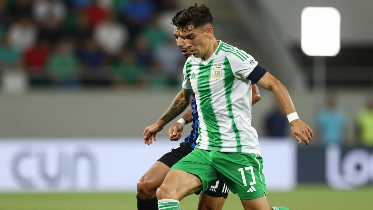 Elche CF has closed the signing of Facundo Buonanotte, a young Argentine striker with experience in the Premier League...