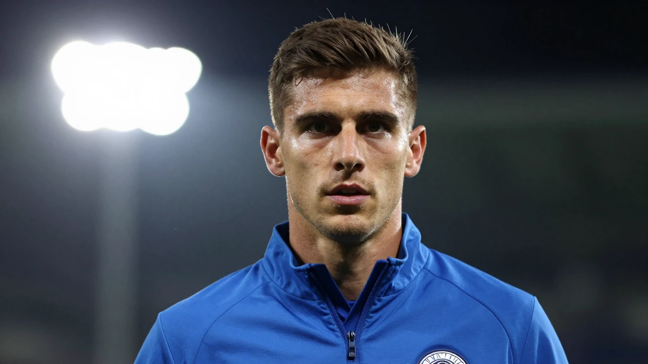Arturo Ruiz joins Brighton & Hove Albion Women from Real Sociedad, replacing Dario Vidosic who guided the club to a...