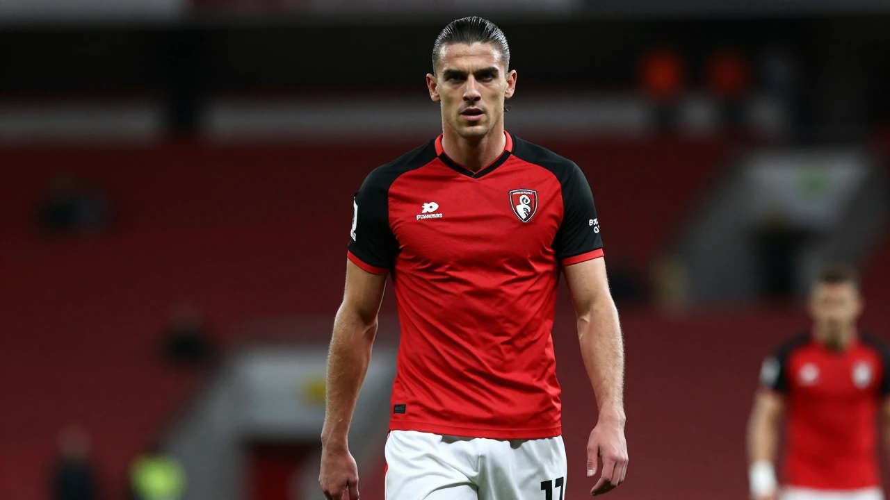 Bournemouth confirm the signing of Sevilla right-back Juanlu for €13m