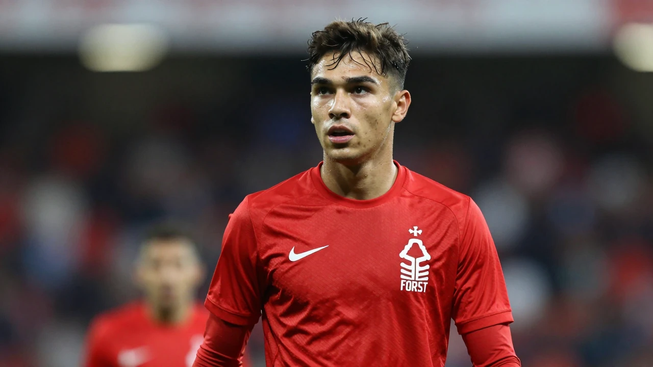 Nottingham Forest’s bid for 20-year-old Givairo Read hits a €33m roadblock, with Feyenoord refusing lower offers - find...