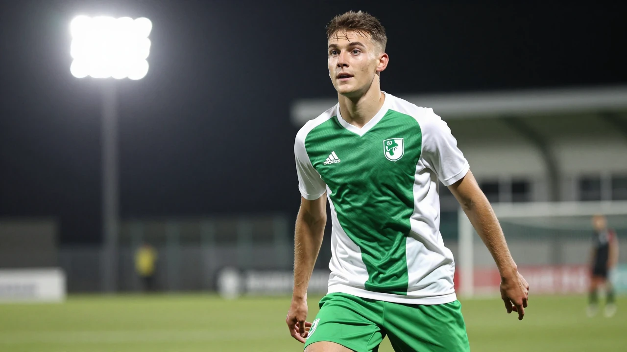 David Jonathans wechselt vom luxemburgischen Verein Jeunesse Esch zum FC Augsburg