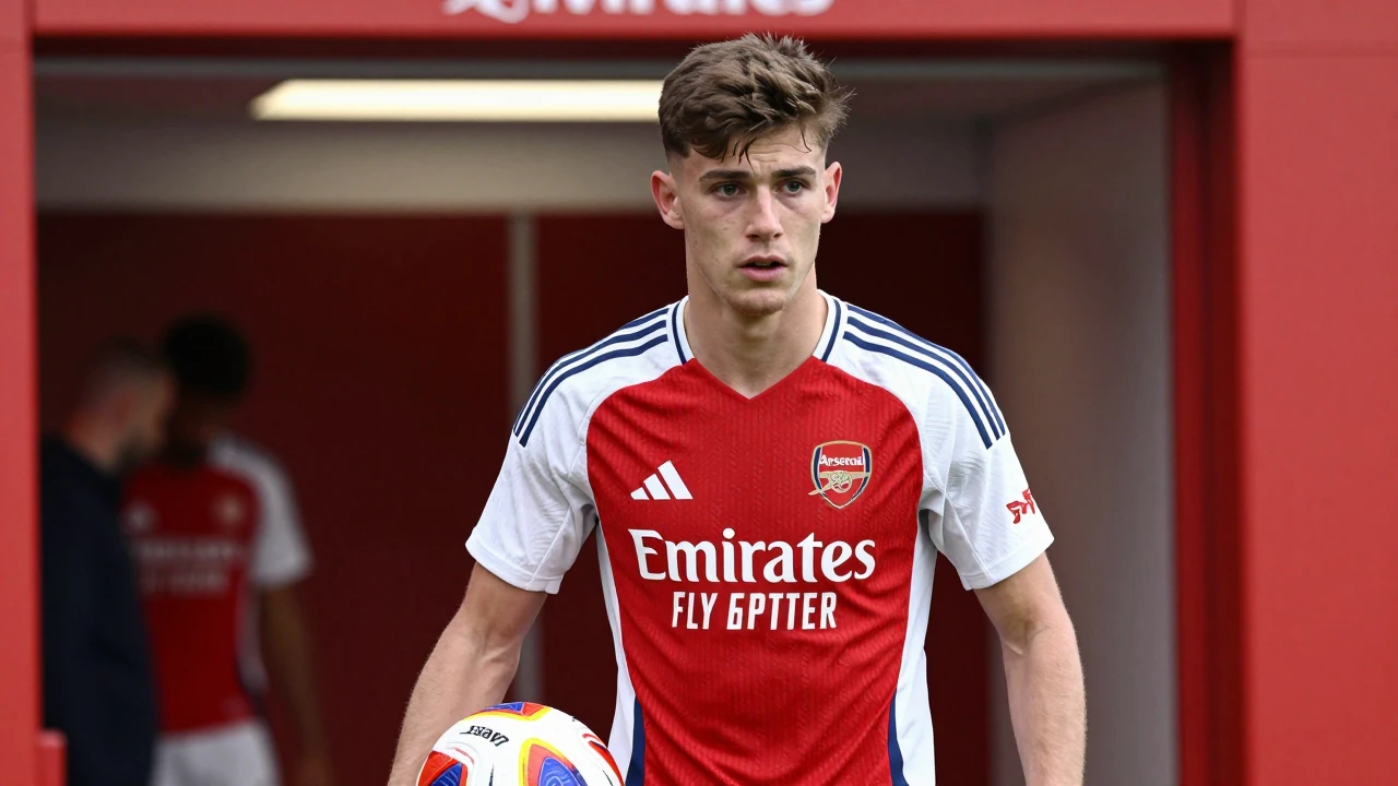 Arsenal's teenage midfielder Ethan Nwaneri has joined Borussia Dortmund on a season-long loan with a January recall...