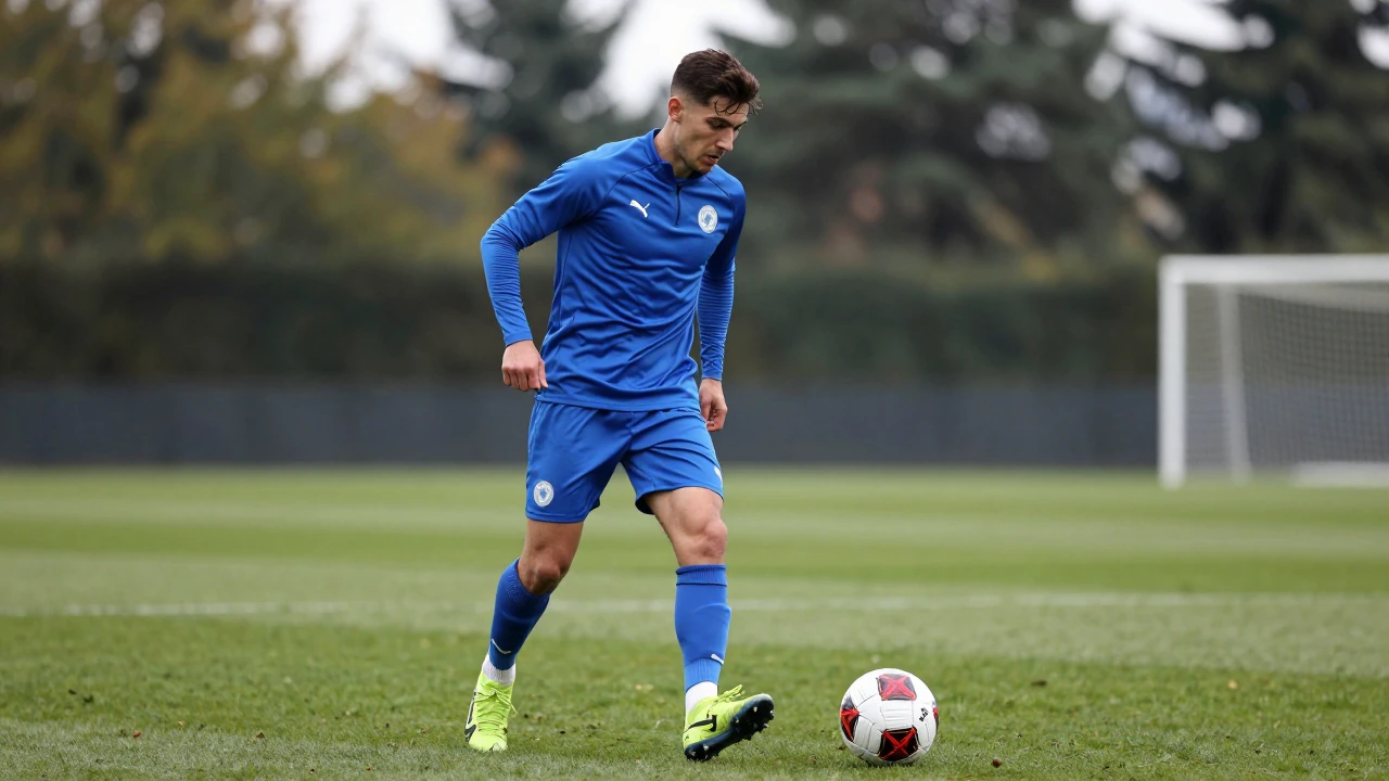 Ex-Sheffield Wednesday star Fernando Forestieri has joined sixth-tier Oxford City, reuniting with former Watford teammate...