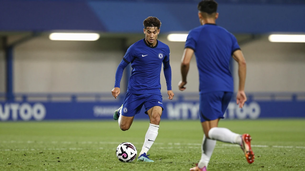 Chelsea FC manager Xabi Alonso named a rotated side for the Carabao Cup third round, handing a start to Estevao against...