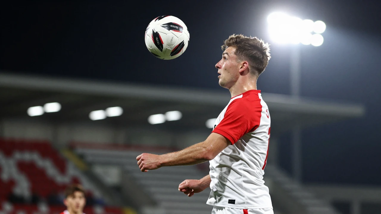 Der FC Augsburg führt nach dem 4:1-Heimsieg gegen Eintracht Frankfurt erstmals in seiner Geschichte die Bundesliga-Tabelle an