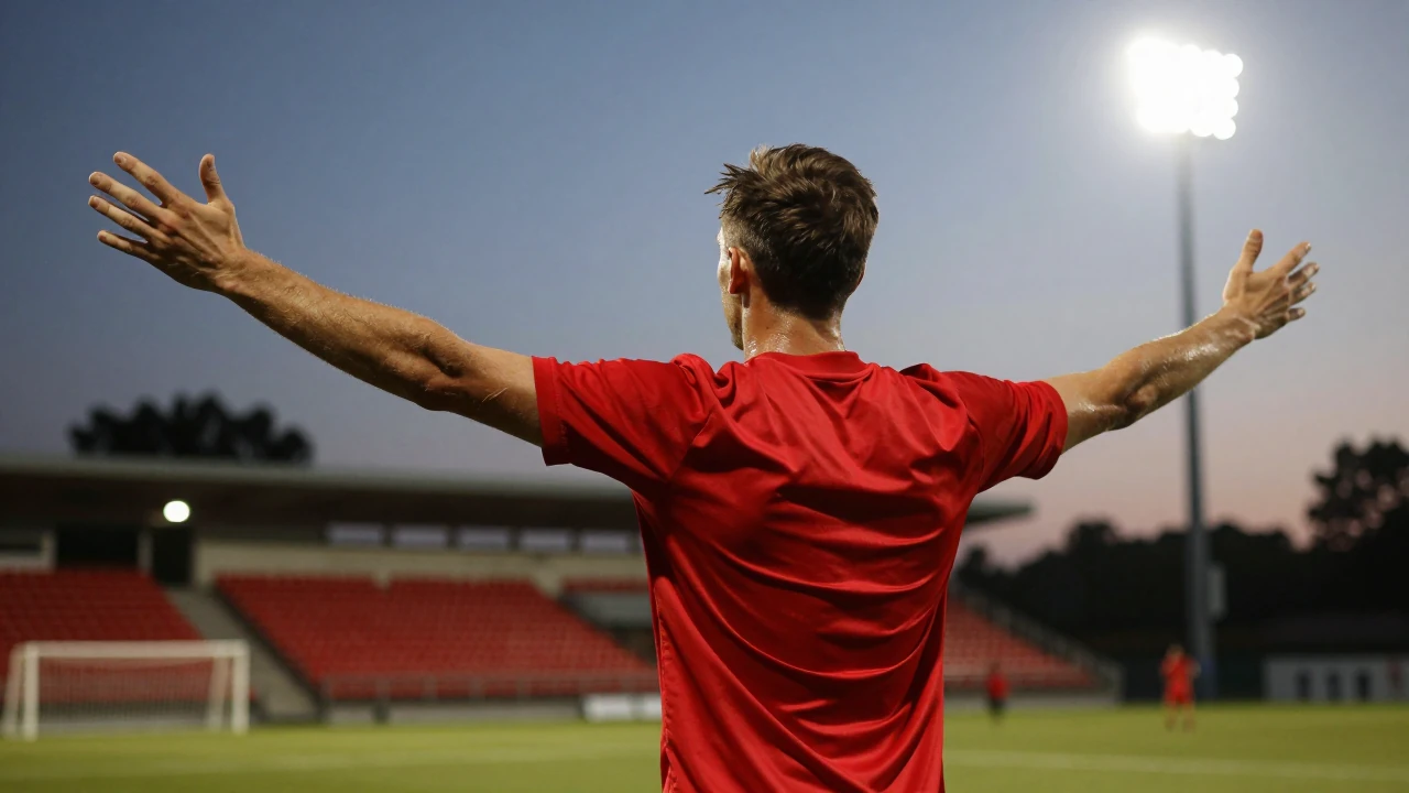 Hvidovre IF slog Hobro IK 3-1 på fredag og deler nu førstepladsen med Vejle Boldklub, som begge har 17 point efter syv...