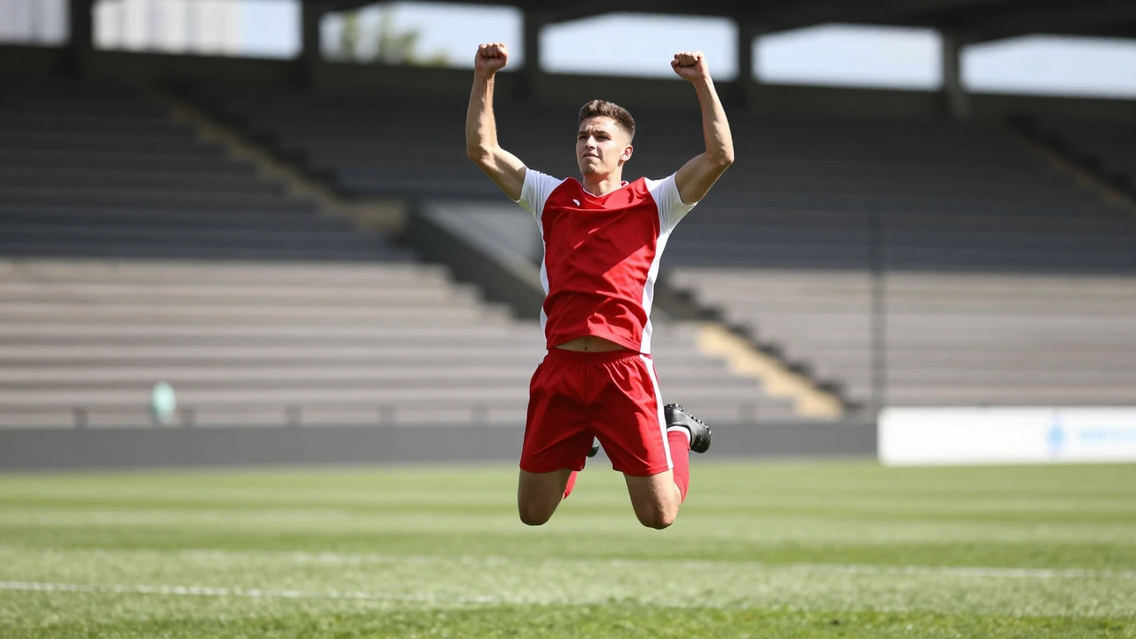 Dick Schreuder van NEC neemt genoegen met een punt na een stroeve 2-2 gelijkspel tegen Excelsior, waarbij Noé Lebreton in...