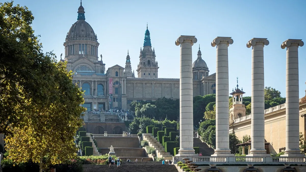 Barcelona's H3O studio has renovated the 19th-century Casa Plató, a house used in period films, preserving its heritage...