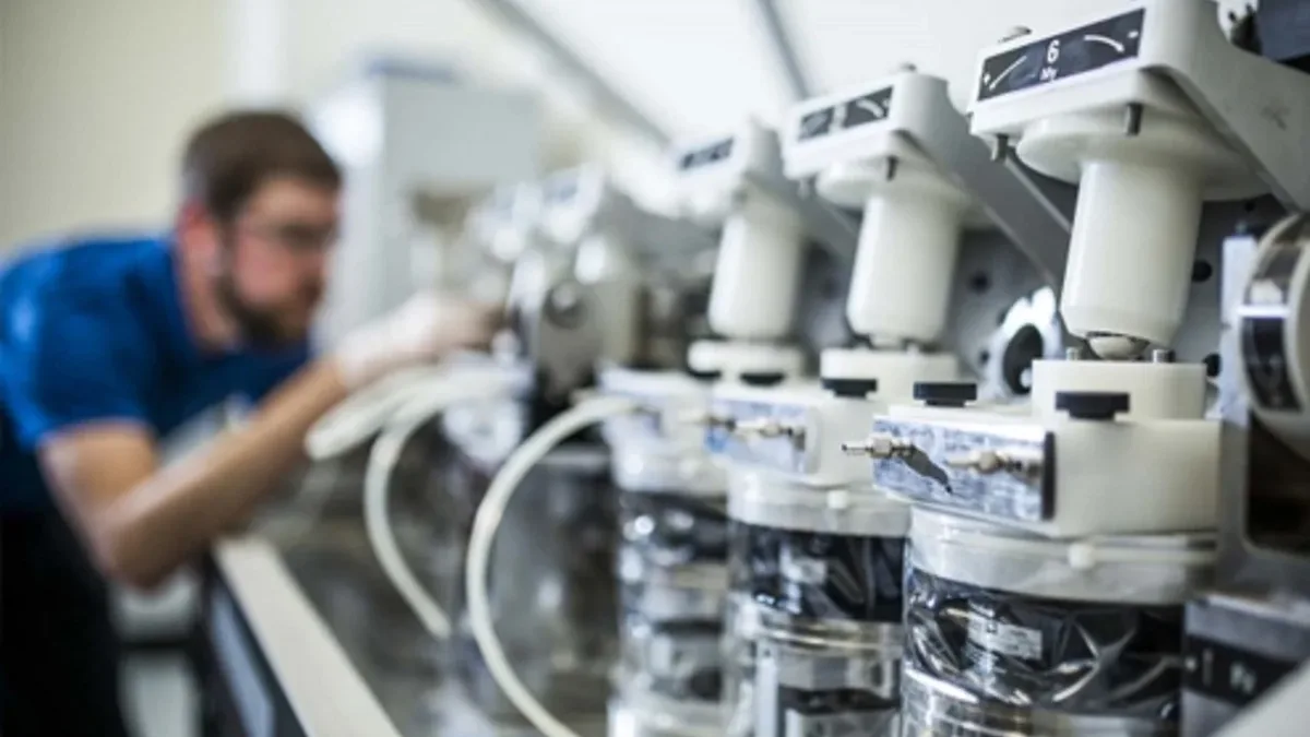 Clinical Trials: Medical, device, hospital, equipment, healthcare, health.