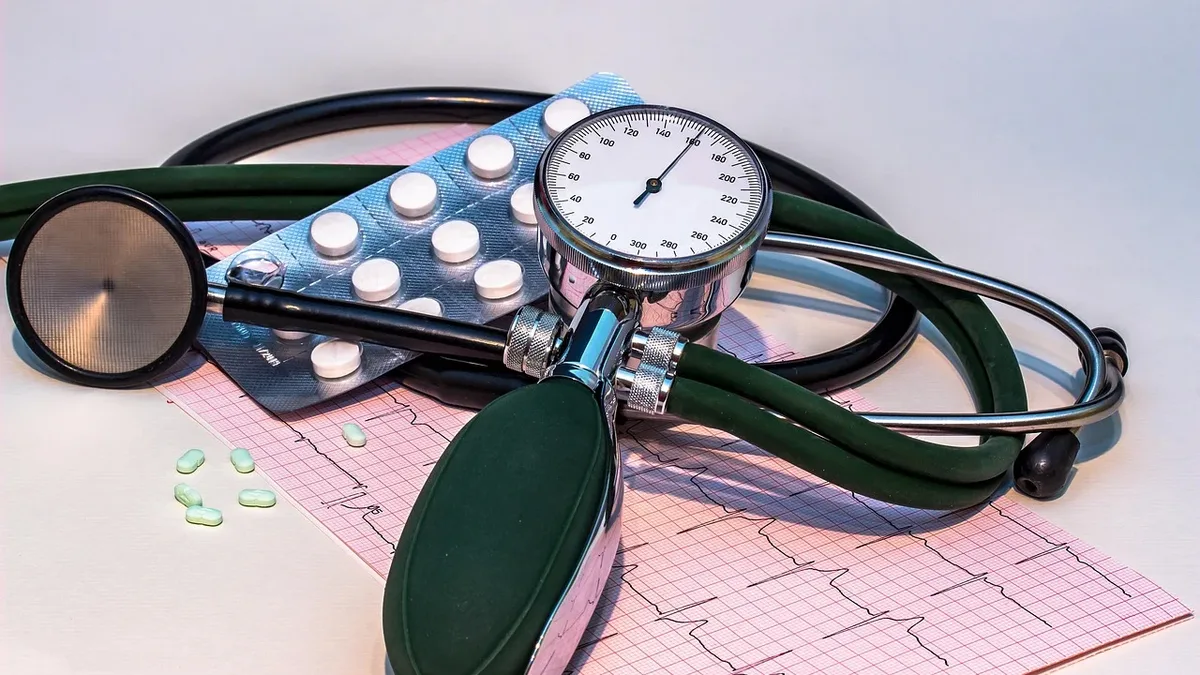 The SINGLE-AF trial found direct oral anticoagulants reduced cardiovascular events in atrial fibrillation patients with a...