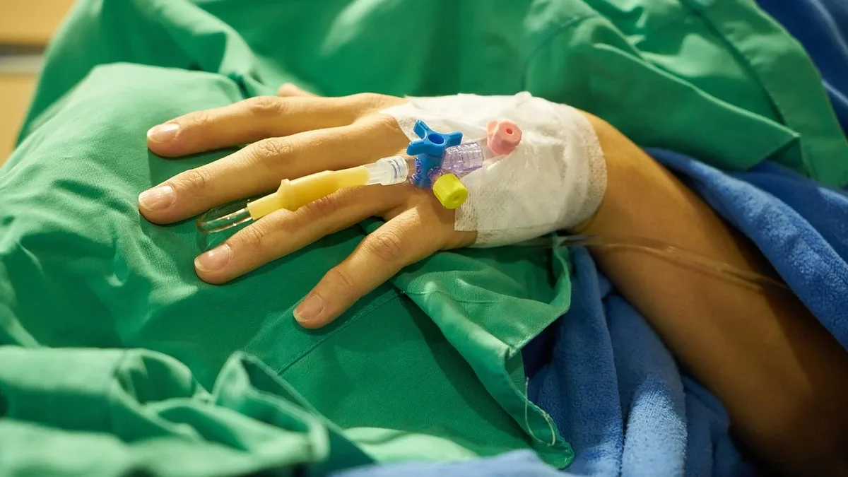 A trial found intravenous iron before cardiac surgery reduced transfusion needs and slightly increased days at home