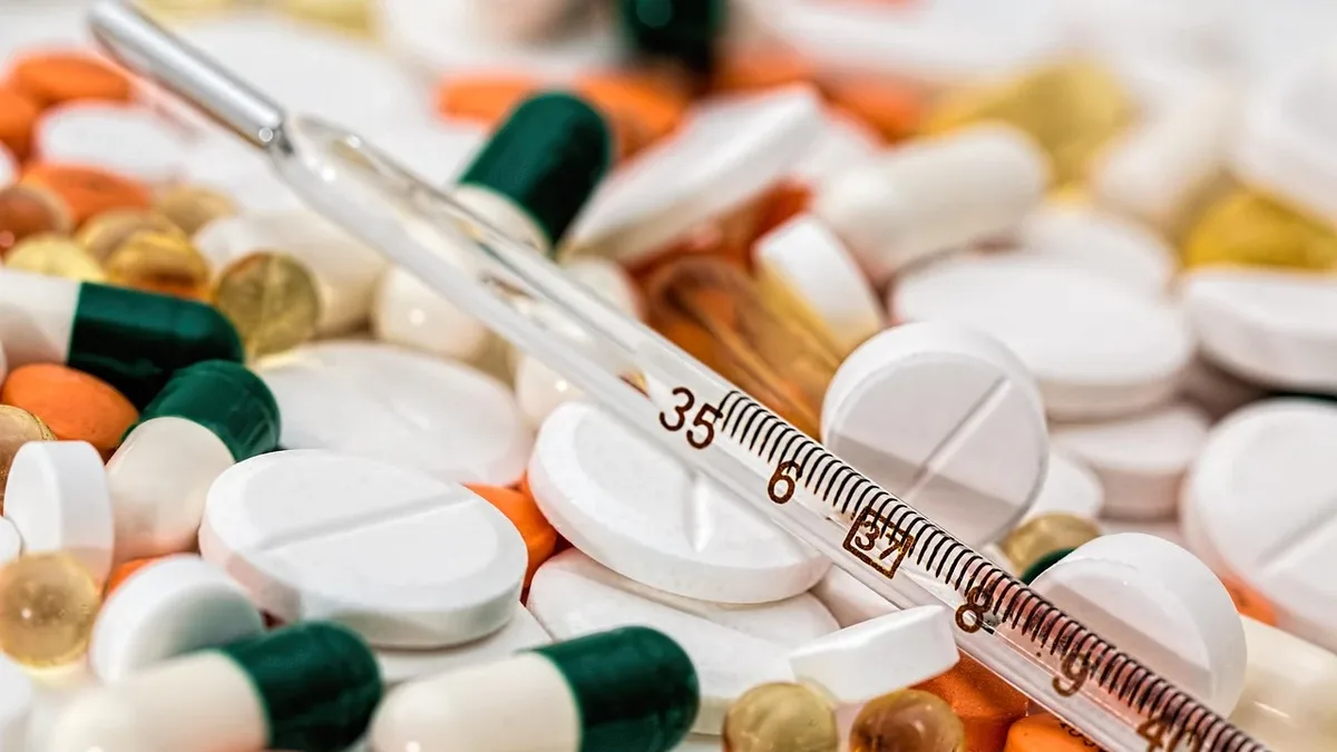 Clinical Trials: Thermometer, medications, tablets, medicine, cure, pharmacy.