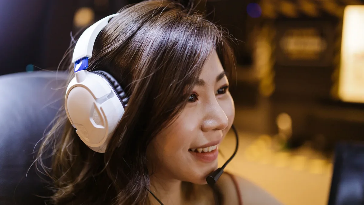 Guerrilla Games reportedly reworks Horizon Hunters Gathering after poor feedback, shifting focus to smaller co-op...