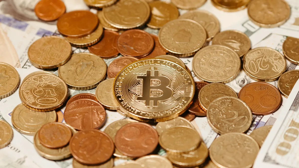 Kraken has launched its multi-asset debit card in the US, allowing users to spend hundreds of crypto and cash currencies