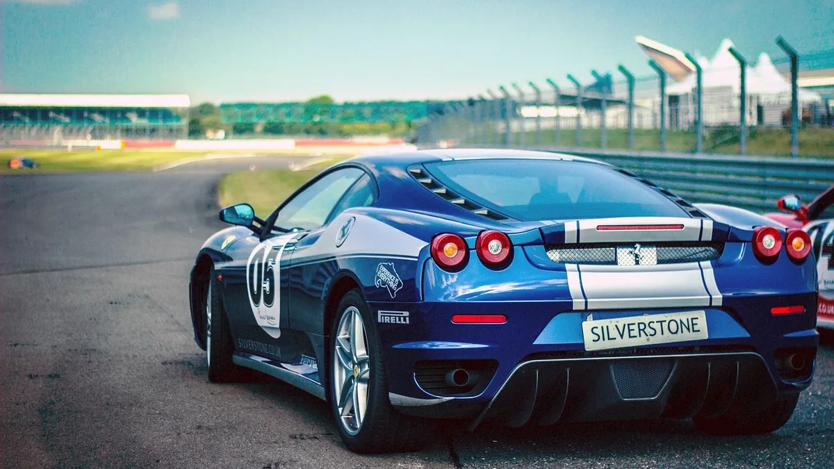 Auctions: Ferrari unveils the 296 GT Modificata, a non-homologated track car based on the 296 GT3 Evo