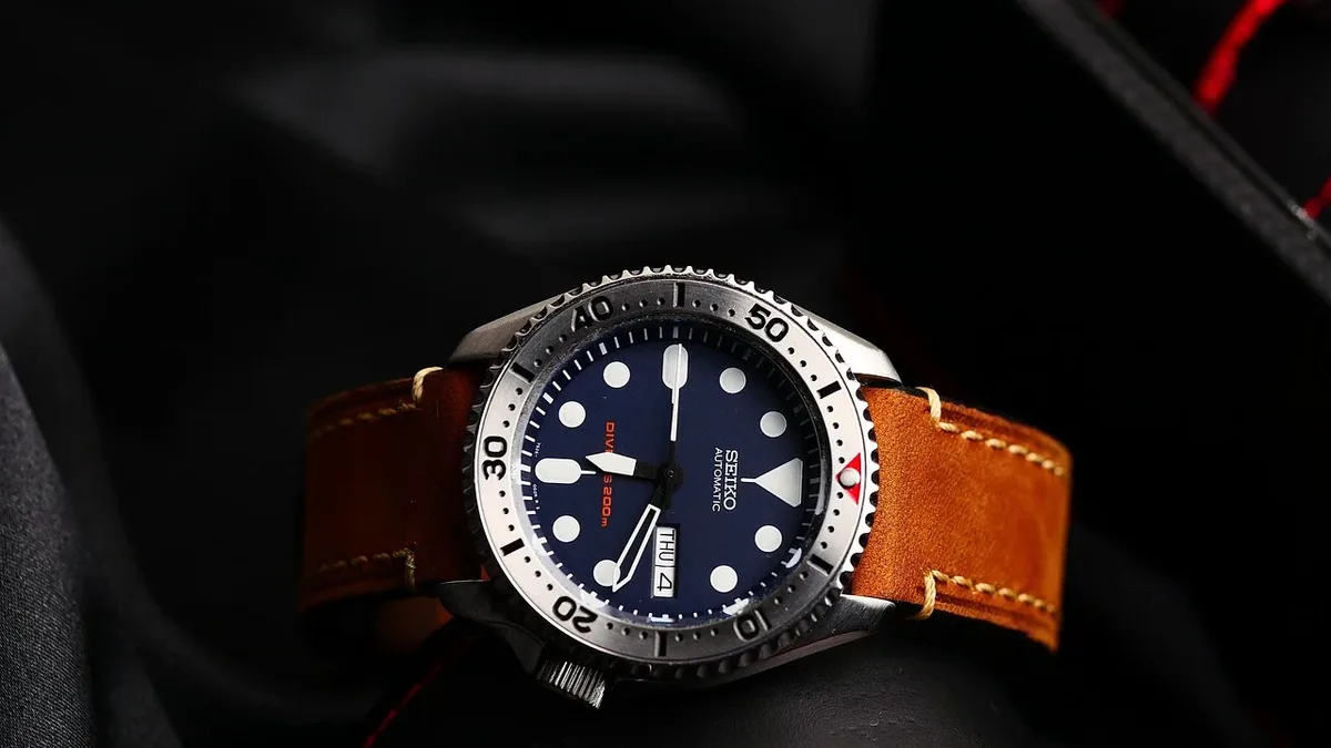 Noah and Timex unveil the Anchor Watch, a 36-mm stainless-steel timepiece with quartz movement and 30-meter water...