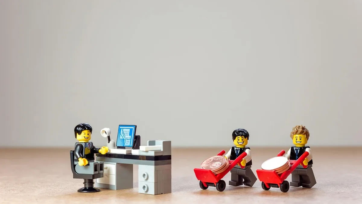 Inflation Currency: Average earnings in Jersey grew by 1.2% in real terms in the year to June, according to new figures