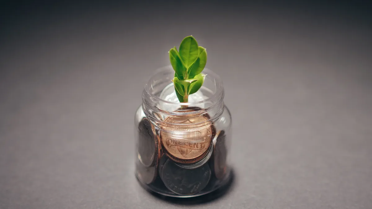 A comparison of dividend payouts from pipeline operators Kinder Morgan and Williams Companies reveals differing grades...