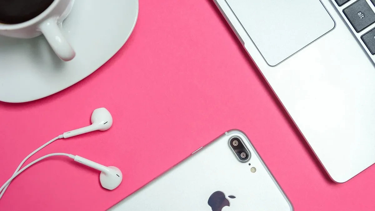 Inflation Currency: Place of work women, modern office, gadgets, woman, pink, iphone.