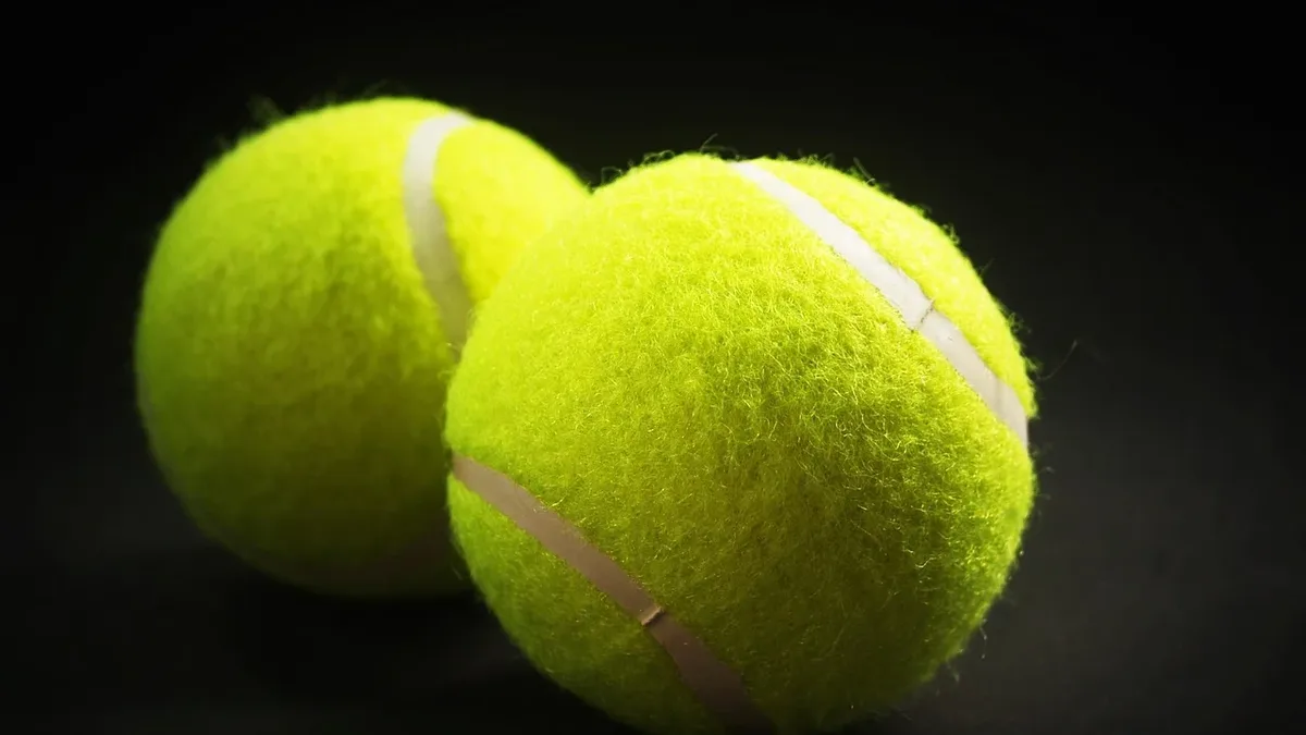 Players: Harriet Dart and Francesca Jones lost to seeded opponents, ending British singles participation at the US Open
