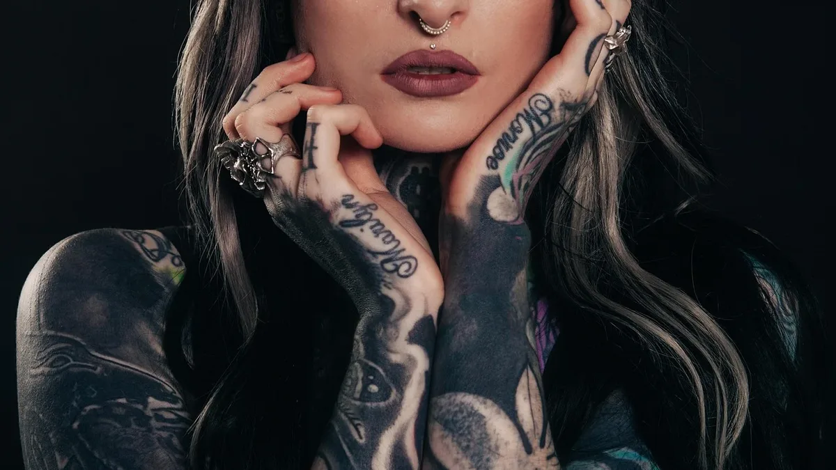 Tailoring: Woman, tattoos, body art, tattooed skin, tattooed woman, skin.