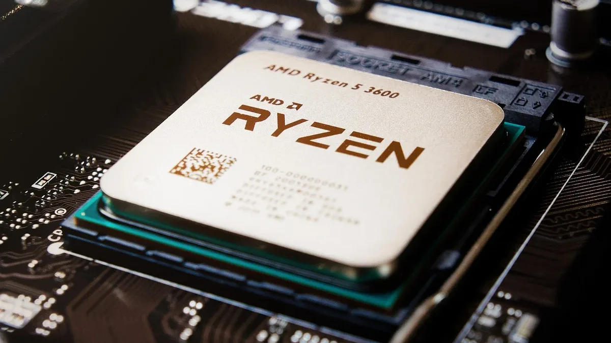 A review of the AMD Ryzen 7 7735HS-powered NiPoGi Hyper H1 mini-PC finds it delivers mid-range gaming frame rates...