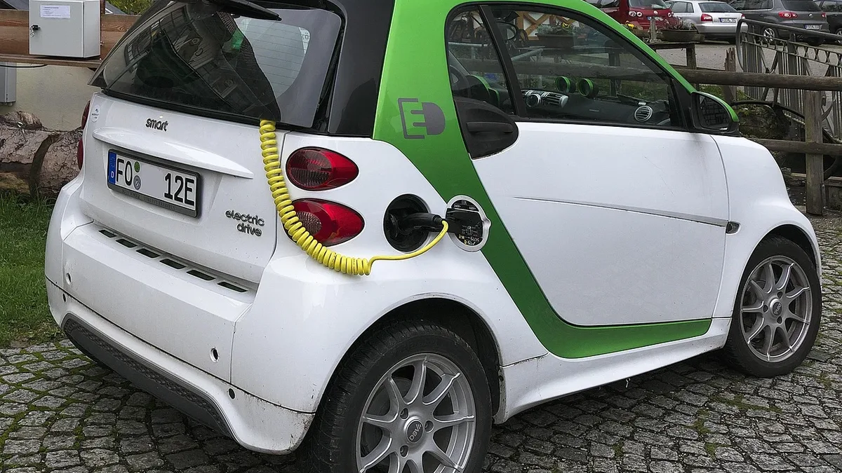 Grid Transmission: Global plugin vehicle registrations reached 1.8 million in July, with a 27% market share