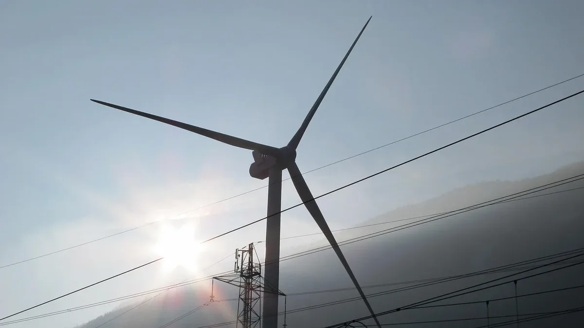The Maine Public Utilities Commission has selected an 800-megawatt wind farm and a 1.2-gigawatt transmission line...