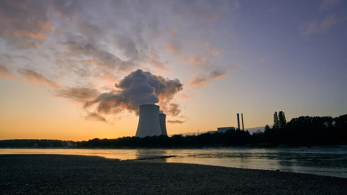 Poland's state nuclear company and a Bechtel-Westinghouse consortium have agreed on the main commercial terms for the...