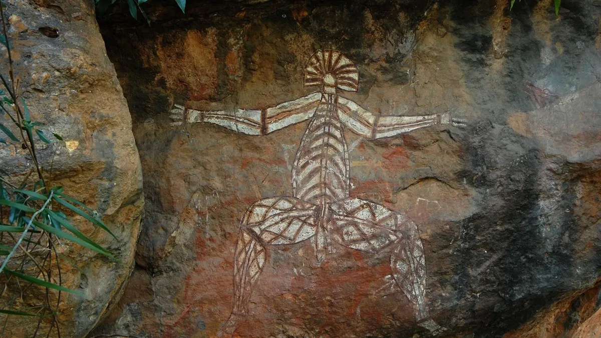 A new study finds that Aboriginal artists in Arnhem Land created large rock paintings of powerful beings like Rainbow...