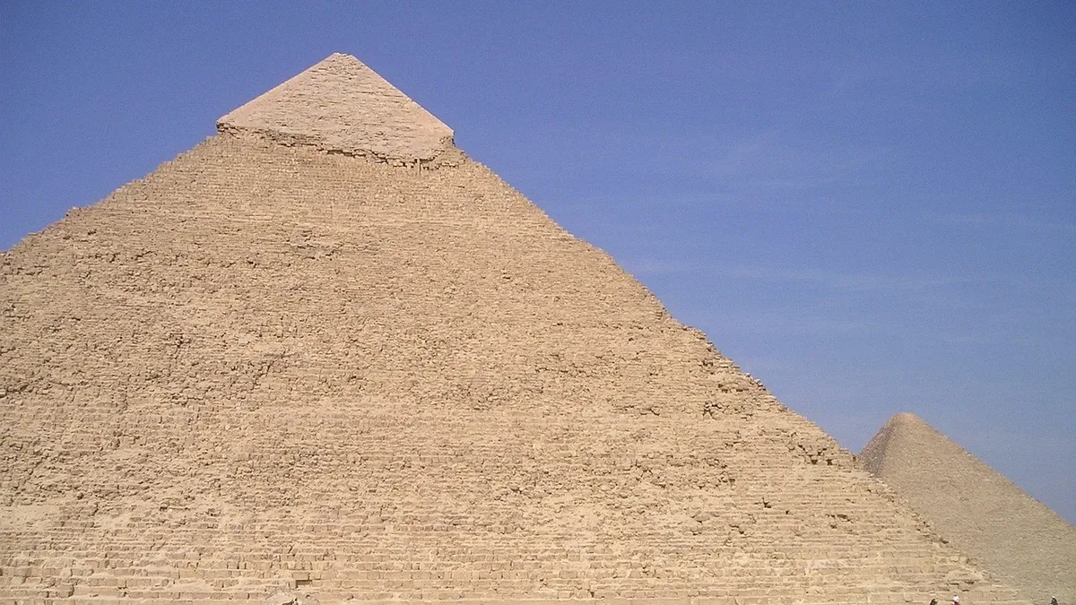 Ideas: Egypt, chephren, pyramid, egyptians, giza, culture.