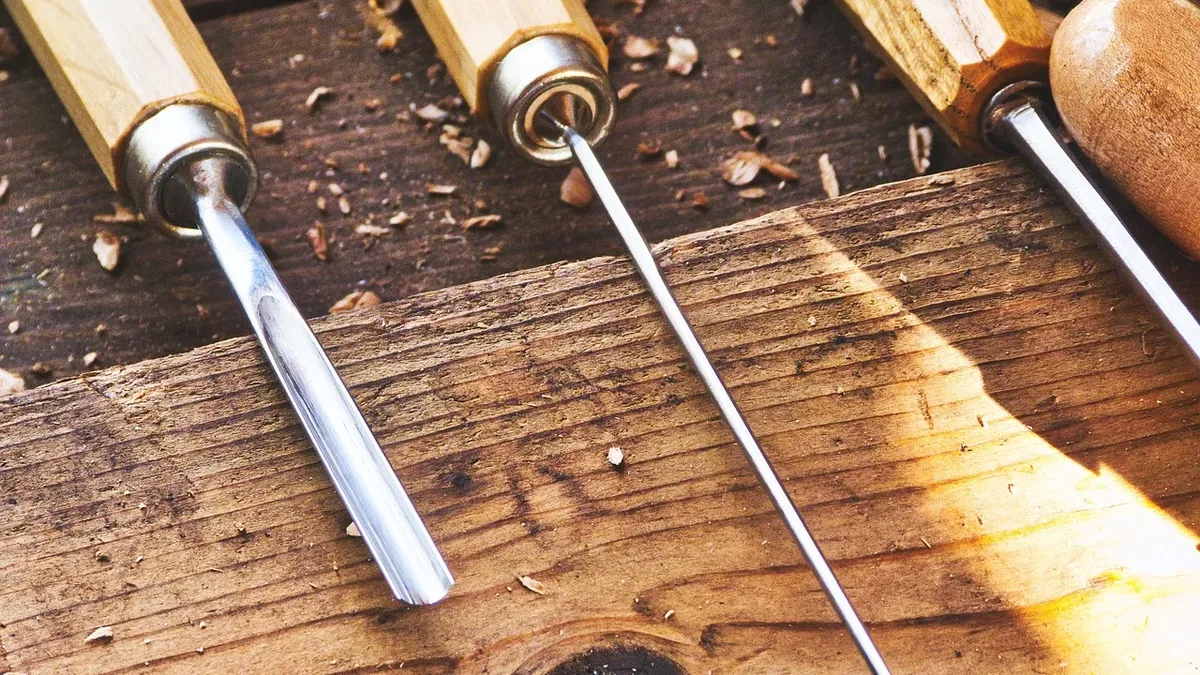An expert woodcarver outlines the essential tools and fundamental cut sequences needed to begin relief carving...