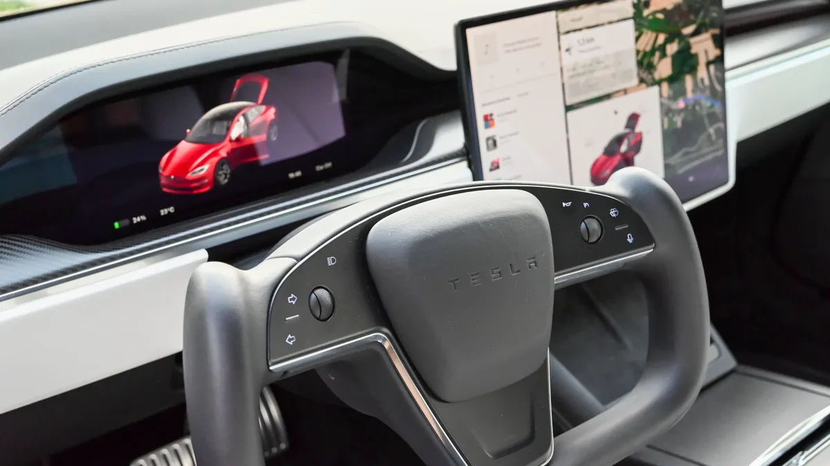 Tesla announced an October 1 event to demonstrate the next-generation Roadster, focusing on a SpaceX thruster package...