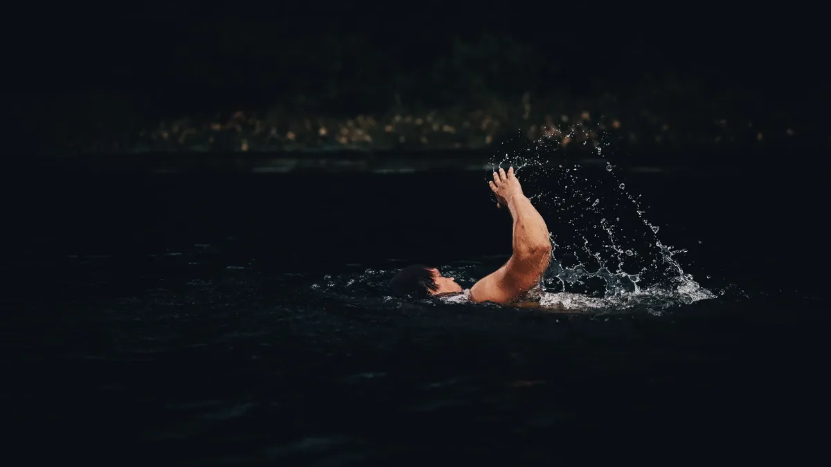 Competition: A fundraiser conquers the Channel in over 14 hours, while a star-studded short-course meet is set for Virginia