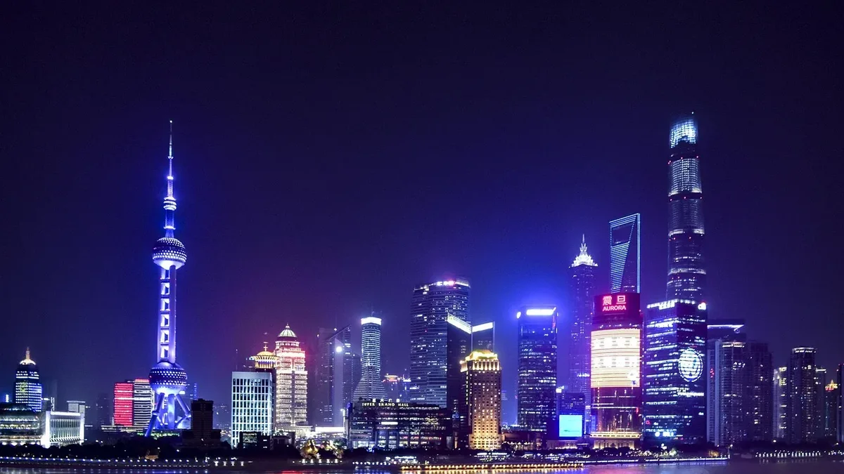 Business: The Gemini Cooperation is merging two intra-Asia shuttle services, discontinuing the A04 and expanding the A14