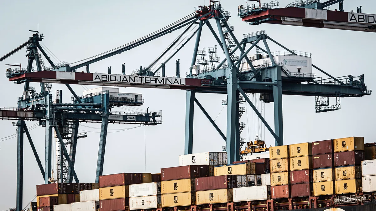 German tonnage provider Peter Döhle Schiffahrts is reportedly contracting two more 14,000 teu containerships at...