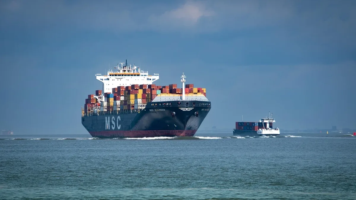 A VesselBot analysis of Q2 2026 voyages reveals a 31.3% emissions-intensity gap between Hapag-Lloyd and MSC on the North...