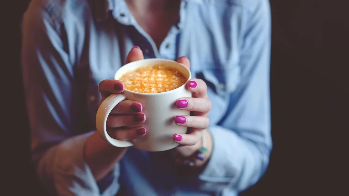 A 10-year study of 10,000 older women found tea drinking linked to slightly higher hip bone density, while consuming over...