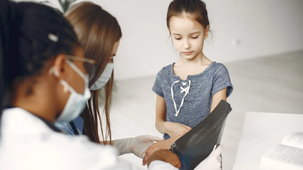 A national study published in August 2026 found that doctors often disagree on lung sounds when examining children for...
