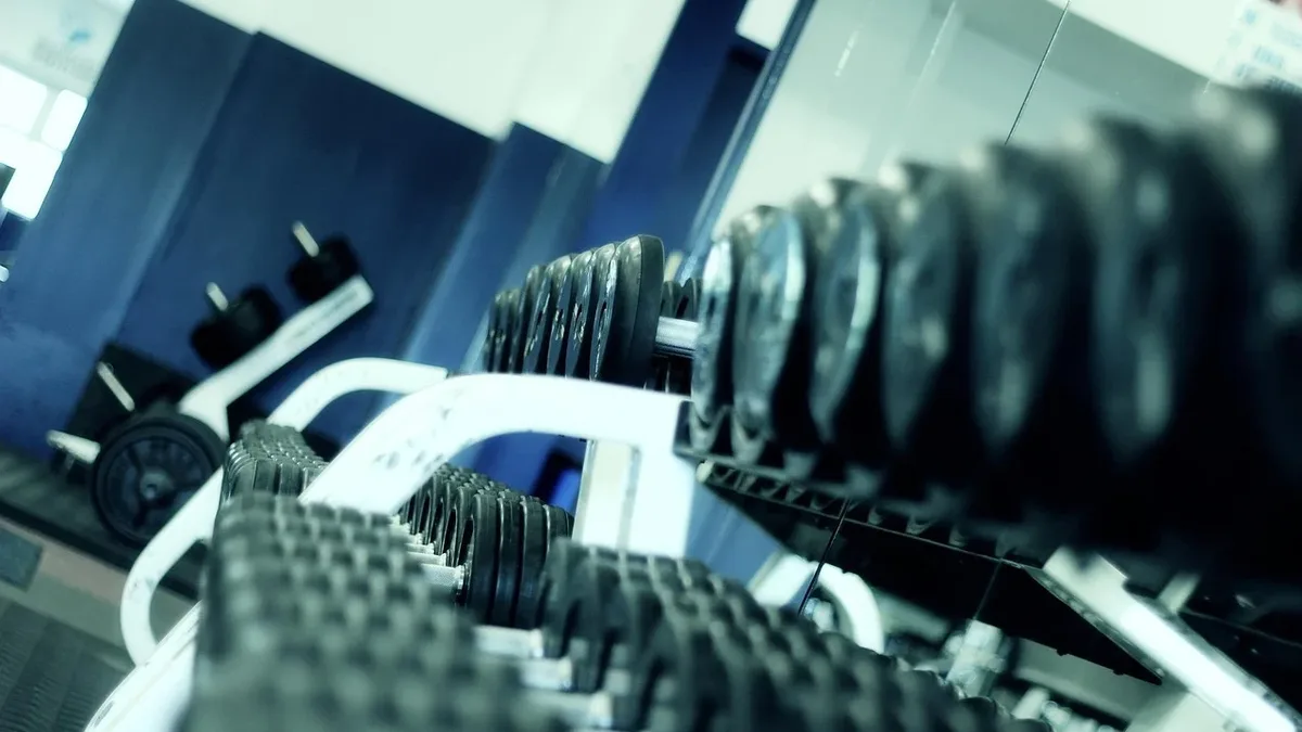 Research suggests that combining cardio and strength training can have numerous health benefits, including improved sleep...