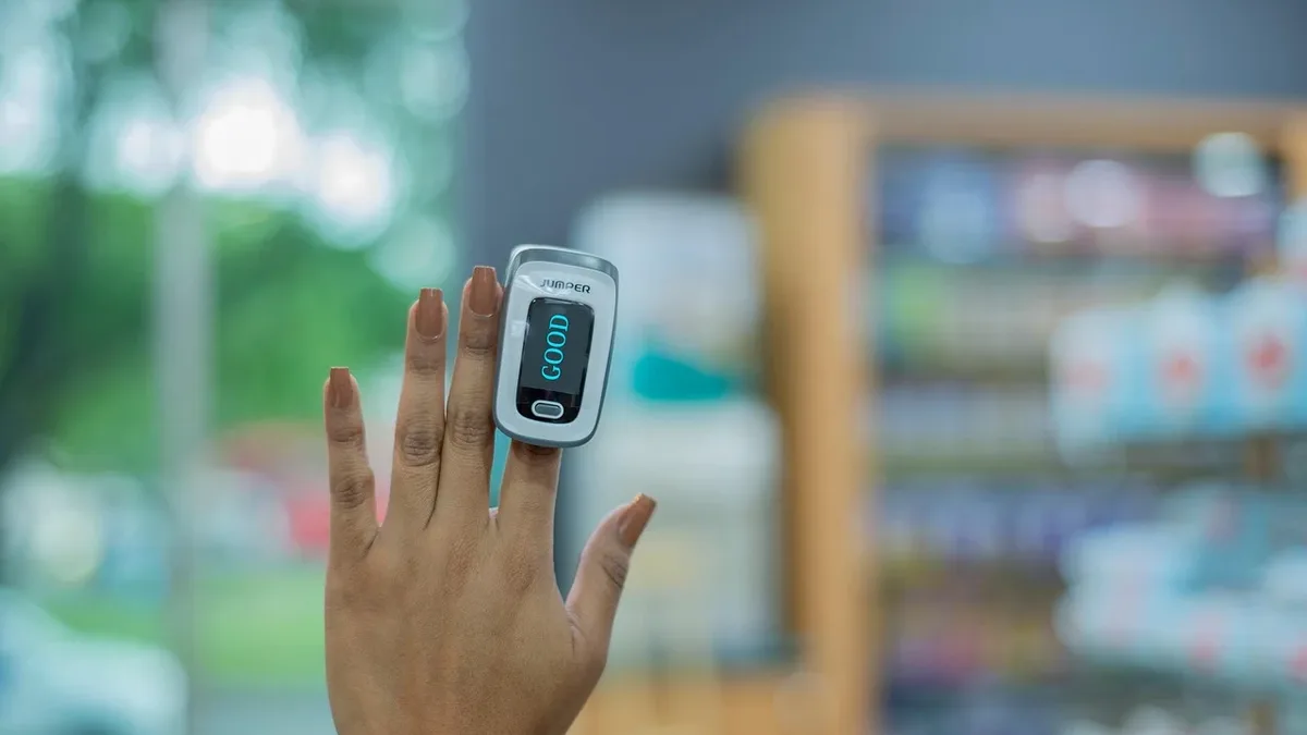 A clinical report details how overnight pulse oximetry is used to prescreen for obstructive sleep apnea, monitor...