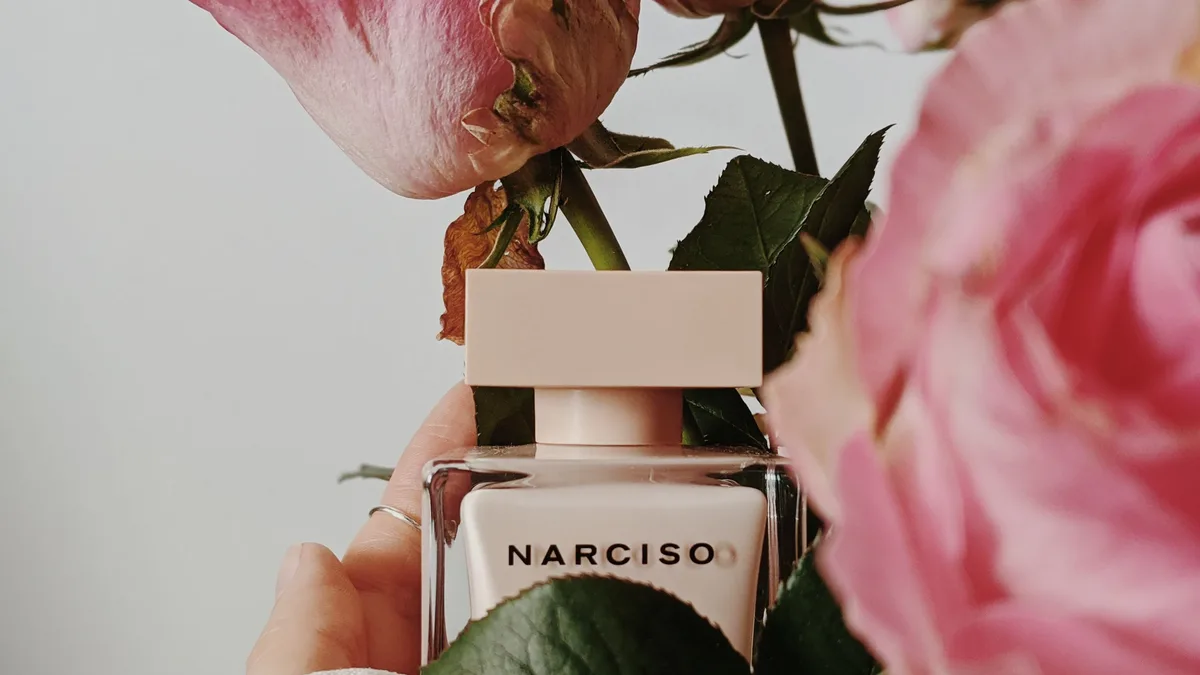 Despite a crowded market of new brands, established heritage fragrance houses continue to capture the majority of premium...