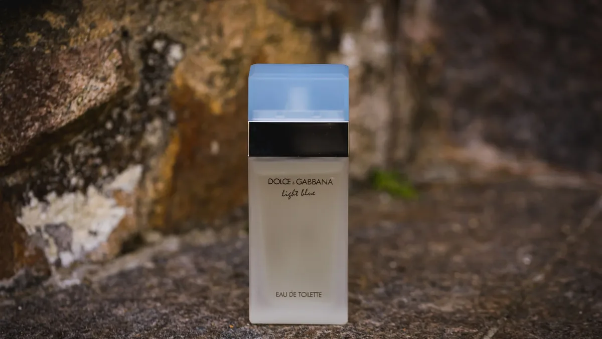 British fragrance brand Vyrao, founded by former fashion executive Yasmin Sewell, has been acquired by the new beauty...