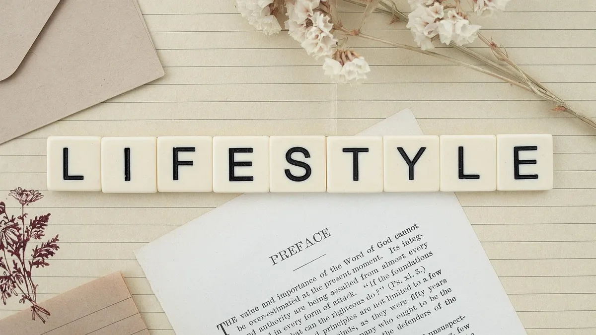 Trails Routes: Lifestyle, word, letters, flowers, flat-lay, beautiful flowers.