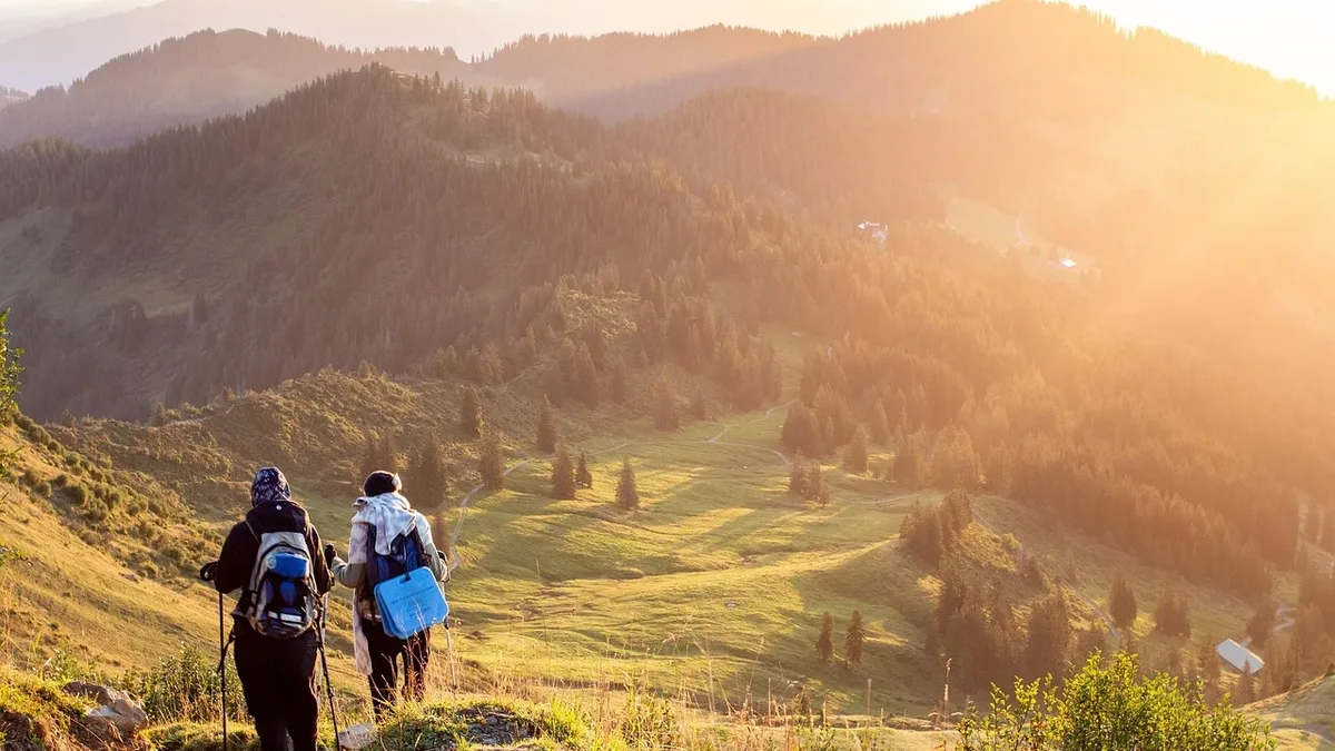 A hiker on the GR54 trail opted for a village day to avoid a repetitive climb, encountering historic sites and extreme...